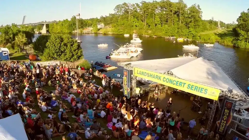 the landing boathouse live cam