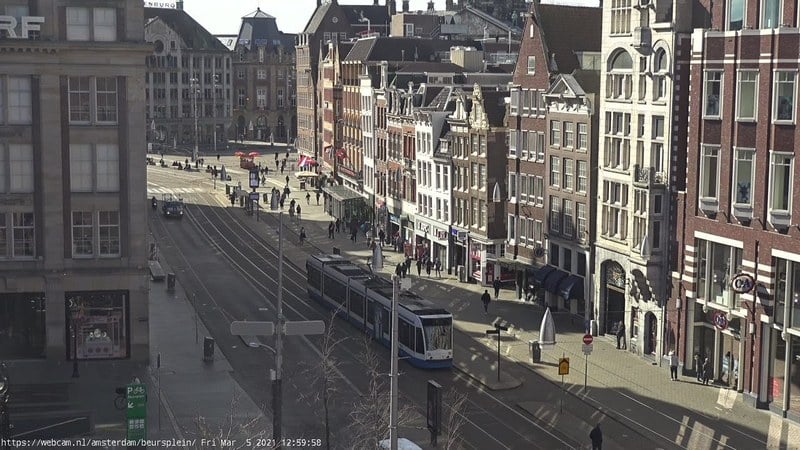 Live camera view of Amsterdam: Beursplein