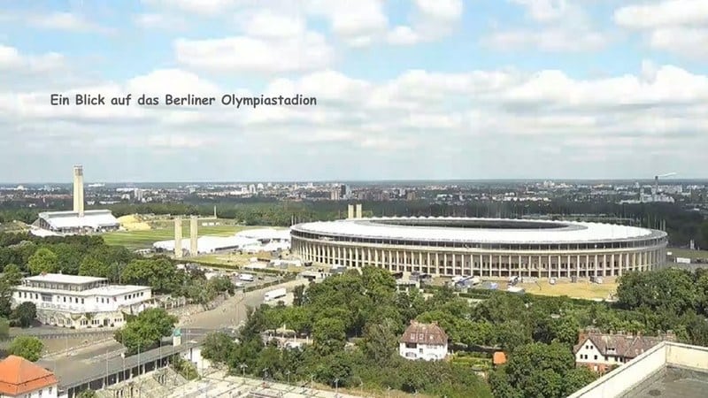 Live camera view of Berlin City Views