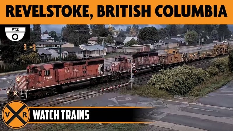 Live camera view of British Columbia: Revelstoke Railroad