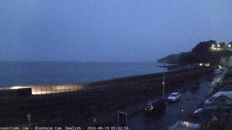 Live camera view of Dawlish: Marine Parade