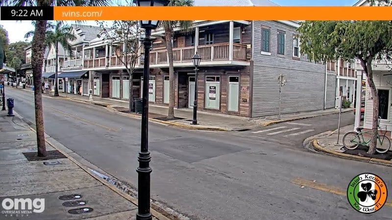 Live camera view of Irish Kevin's Bar
