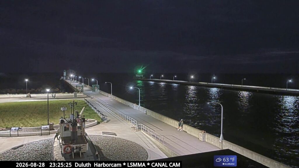 Duluth Ship Canal and Aerial Lift Bridge Live Cam