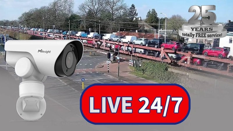 Live camera view of Mierlo-Hout Rail Crossing
