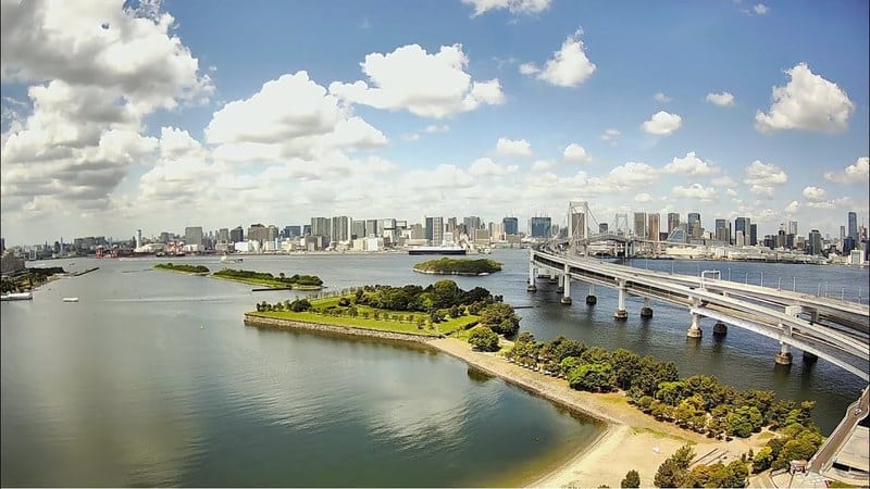 Live camera view of Tokyo Bay