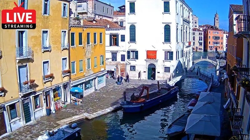 Live camera view of Venice: Dorsoduro